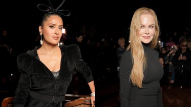 El incómodo momento de Salma Hayek y Nicole Kidman en París