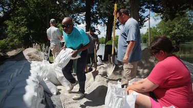 Huracán Milton | Sepa dónde están distribuyendo sacos de arena en Florida 
