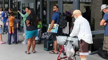 EEUU | Comienzan a llenarse refugios ante llegada de Milton EEUU | Comienzan a llenarse refugios ante llegada de Milton