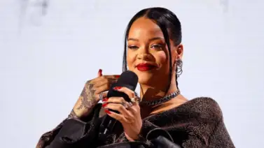 Rihanna se une junto a la firma italiana Diesel para su nuevo proyecto Rihanna se une junto a la firma italiana Diesel para su nuevo proyecto