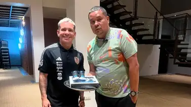 El divertido regalo de JR Petare a Yeferson Soteldo (+Detalles) El divertido regalo de JR Petare a Yeferson Soteldo (+Detalles)