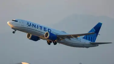 EEUU | United Airlines aumenta el salario a sus auxiliares de vuelo  EEUU | United Airlines aumenta el salario a sus auxiliares de vuelo