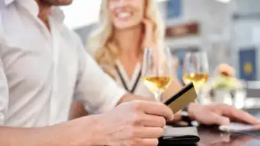 Qué es la hipergamia femenina y cómo afecta las relaciones Qué es la hipergamia femenina y cómo afecta las relaciones