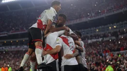 La emotiva sorpresa de un jugador del River a un fanático (+Video)