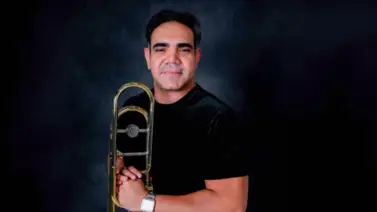 Venezolano Fernando Sanabria celebra 32 años de carrera artística Venezolano Fernando Sanabria celebra 32 años de carrera artística