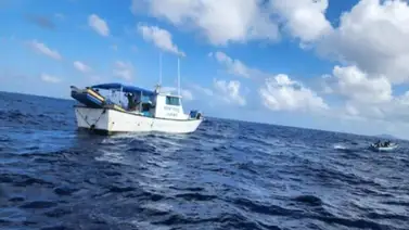 Rescatan a cuatro pescadores desaparecidos desde el martes en La Guaira Rescatan a cuatro pescadores desaparecidos desde el martes en La Guaira