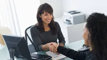 visa-entrevista-acompañantes visa-entrevista-acompañantes