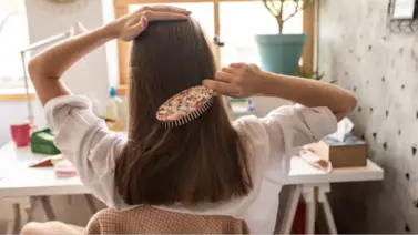 Conoce el tipo de cepillo a usar según tu clase de cabello Conoce el tipo de cepillo a usar según tu clase de cabello