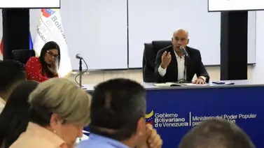 Héctor Rodríguez realiza nuevas designaciones de directores de planteles Héctor Rodríguez realiza nuevas designaciones de directores de planteles