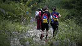 Venezolana quedó varada en el Darién tras sufrir una fractura de pierna
