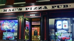 pizerría-empleo-green-card 