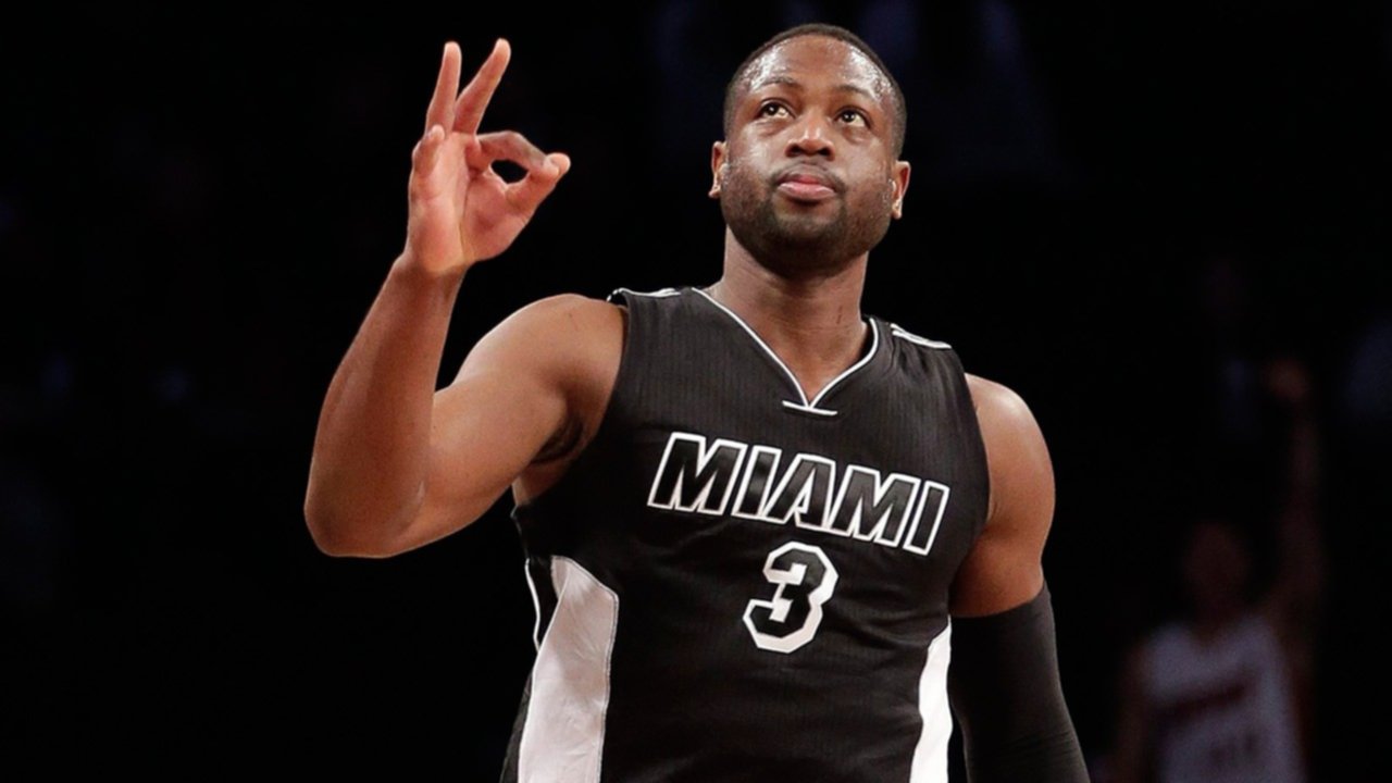 Escultura de jugador del Miami Heat genera polémica: Sepa por qué