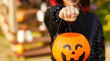 Halloween | ¿Por qué se pide dulces en la noche de brujas?