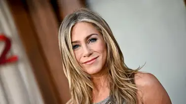 Jennifer aniston votó anticipadamente por la "cordura y decencia humana" Jennifer aniston votó anticipadamente por la "cordura y decencia humana"