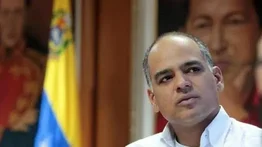 Nicolás Maduro revela por qué Andrés Izarra se fue del país (+Video)