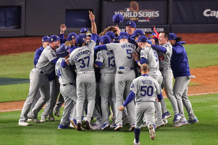 Dodgers de Los Ángeles alcanzan su octavo título de la Serie Mundial- Dodgers de Los Ángeles alcanzan su octavo título de la Serie Mundial