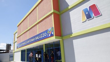 Entregan rehabilitado liceo Marco Antonio Saluzzo 