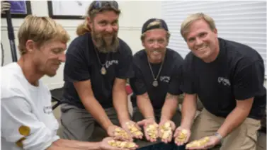 Encuentran un millón de dólares en monedas de oro en la famosa "Costa del Tesoro" de Florida: este es el monto de recompensa para los buzos Encuentran un millón de dólares en monedas de oro en la famosa "Costa del Tesoro" de Florida: este es el monto de recompensa para los buzos