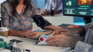 Cambio climático y corazón: un estudio alerta sobre el aumento de enfermedades cardiovasculares globales Cambio climático y corazón: un estudio alerta sobre el aumento de enfermedades cardiovasculares globales