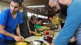 2001online - Caracas- hallacas