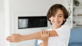 La artritis no solo afecta a las personas mayores: así se presente en niños y jóvenes