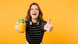 Evita infecciones urinarias con este jugo natural fácil de preparar y a muy bajo costo: es rico en proantocianidinas