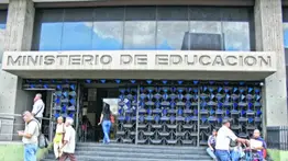 Ministerio de Educación se pronuncia por día no laborable y de júbilo: aquí los detalles 