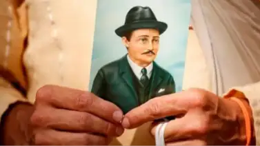 En imágenes: José Gregorio Hernández protagoniza colorido mural en reconocido centro comercial de Caracas En imágenes: José Gregorio Hernández protagoniza colorido mural en reconocido centro comercial de Caracas