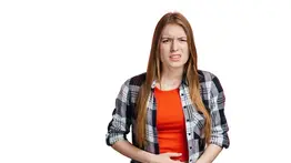 El milagroso té casero contra el dolor estomacal: hasta combate la bacteria helicobacter pylori 