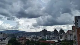 Sistema de baja presión y onda tropical en Venezuela: Inameh prevé lluvias para estas regiones 