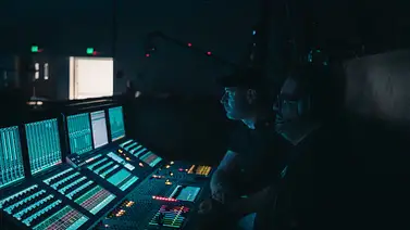 Allan Sibaja, el productor audiovisual que trabaja la fe detrás de las cámaras Allan Sibaja, el productor audiovisual que trabaja la fe detrás de las cámaras