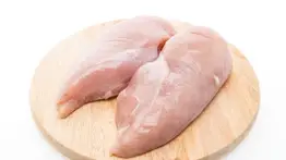 El truco de un chef para no secar la pechuga de pollo: sigue los pasos en casa y te quedará jugosa como todo un profesional