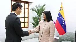 Venezuela afianza alianzas con China tras encuentro diplomático entre Delcy Rodríguez y Lan Hu