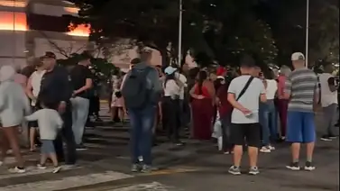 Afectados por los terremotos protestan en la Av. Bolívar de Caracas: exigen respuestas por sus viviendas Afectados por los terremotos protestan en la Av. Bolívar de Caracas: exigen respuestas por sus viviendas
