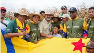 Gobierno nacional regulariza más de 62 mil hectáreas en Anzoátegui Gobierno nacional regulariza más de 62 mil hectáreas en Anzoátegui