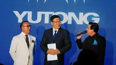 Centro Automotriz Universal y Yutong firman alianza para redefinir el transporte en Venezuela Centro Automotriz Universal y Yutong firman alianza para redefinir el transporte en Venezuela