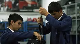 Permiso laboral para jóvenes desde los 14 años: qué se necesita para tramitar la credencial en Venezuela 