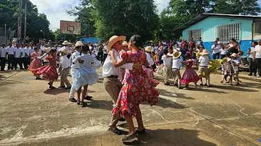 Escuela Básica Nohemí Higuera de Guzmán celebra 61 años de labor educativa en Zaraza, Guárico Escuela Básica Nohemí Higuera de Guzmán celebra 61 años de labor educativa en Zaraza, Guárico