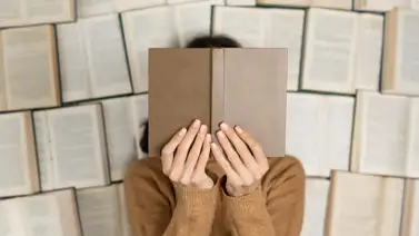 El impacto de los libros en el cerebro: cómo la lectura ayuda a identificar y nombrar nuestras emociones El impacto de los libros en el cerebro: cómo la lectura ayuda a identificar y nombrar nuestras emociones
