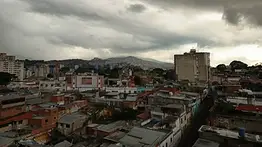 Onda Tropical 55 y vaguada generan lluvias este 7 de octubre: zonas afectadas en las próximas horas