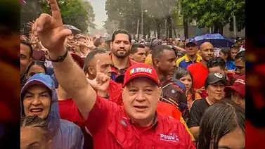 Diosdado Cabello asegura que el PSUV ganará las elecciones "sea quien sea el candidato" Diosdado Cabello asegura que el PSUV ganará las elecciones "sea quien sea el candidato"