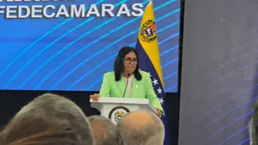 Delcy Rodríguez hace anuncios sobre una posible dolarización y el inicio de la Navidad: 8 de octubre Delcy Rodríguez hace anuncios sobre una posible dolarización y el inicio de la Navidad: 8 de octubre