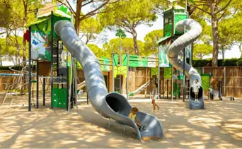 Medidas de seguridad municipal: Inspeccionan parques de Miami luego del fallecimiento de un niño de 13 años