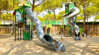 Medidas de seguridad municipal: Inspeccionan parques de Miami luego del fallecimiento de un niño de 13 años Medidas de seguridad municipal: Inspeccionan parques de Miami luego del fallecimiento de un niño de 13 años