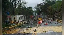 Atentado con carro bomba deja tres heridos en Colombia: paraliza la vía Panamericana en el Cauca