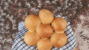 Sin trigo y con el sabor de siempre: Cómo preparar un pan ligero, nutritivo y rendidor en solo minutos Sin trigo y con el sabor de siempre: Cómo preparar un pan ligero, nutritivo y rendidor en solo minutos