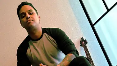 Henry González persigue el Grammy entre armonías Henry González persigue el Grammy entre armonías