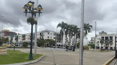 Navidad 2026: Alcaldía comienza a adornar plazas de Caracas este 14 de octubre Navidad 2026: Alcaldía comienza a adornar plazas de Caracas este 14 de octubre