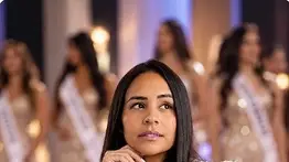Lisley Yepez destaca por su trayectoria internacional y su participación como jurado en importantes certámenes de belleza