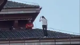 Luto por un iPhone 18: niña de 13 años salta de un edificio tras negarse sus padres a comprarlo